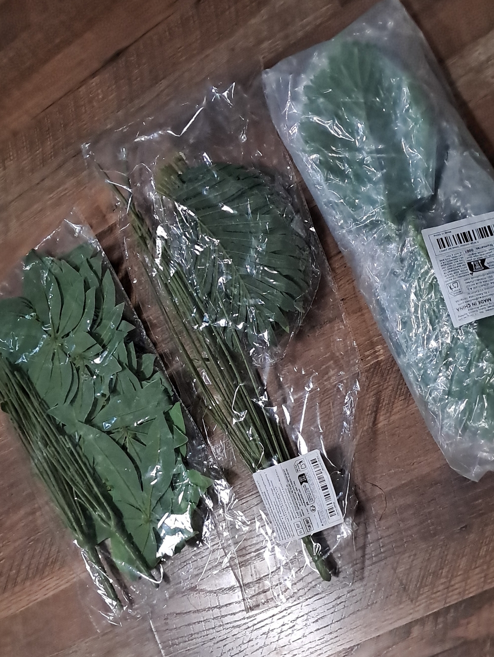 Artificial Green Leaf Pick Bundle - Green